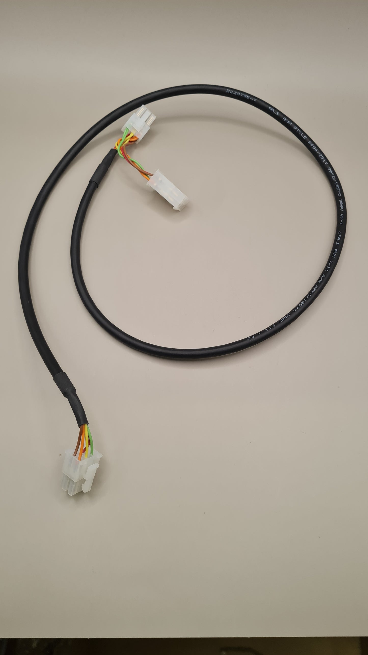 Y-Kabel MDB von Mainboard zu Bezahlkomponenten