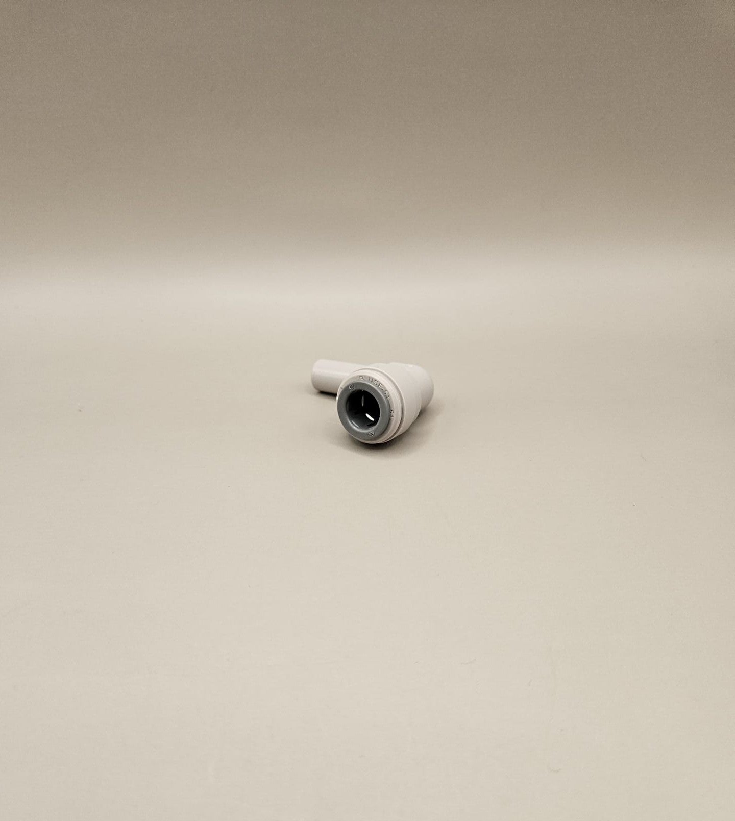 Eckverbinder 90° 3/8" mit einer Kupplung