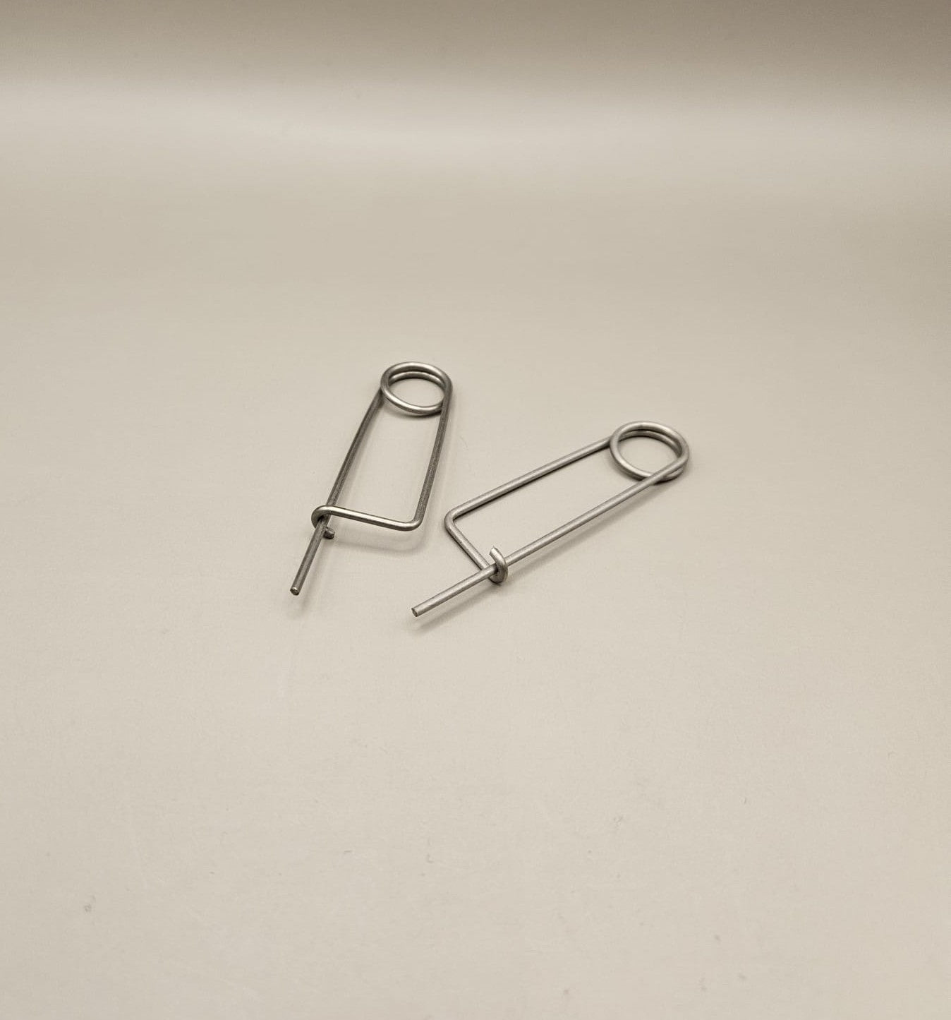 Sicherungsnadel für Vase